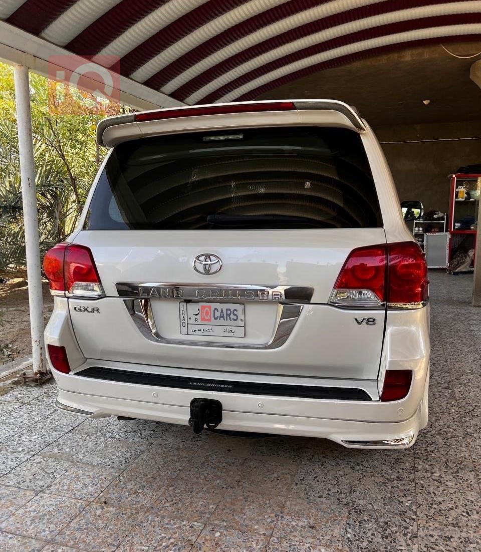 تويوتا لاندكروزر